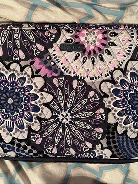 Vera Bradley Quilted Floral laptop Sleeve — Purple, Navy & Cream